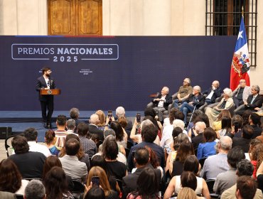 Presidente Boric encabezó la entrega de los Premios Nacionales 2025 en La Moneda