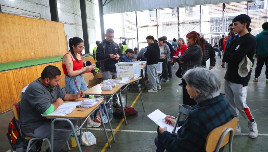 Tesorería inició el pago del bono de $26.480 a vocales de la segunda vuelta presidencial