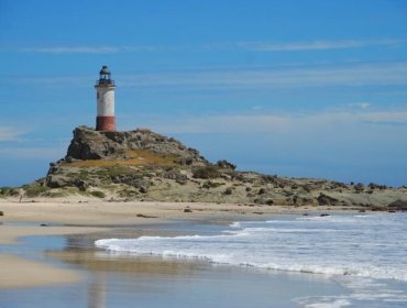 Habitantes de Isla Mocha denuncian suspensión de vuelos por deuda del Ministerio de Transportes