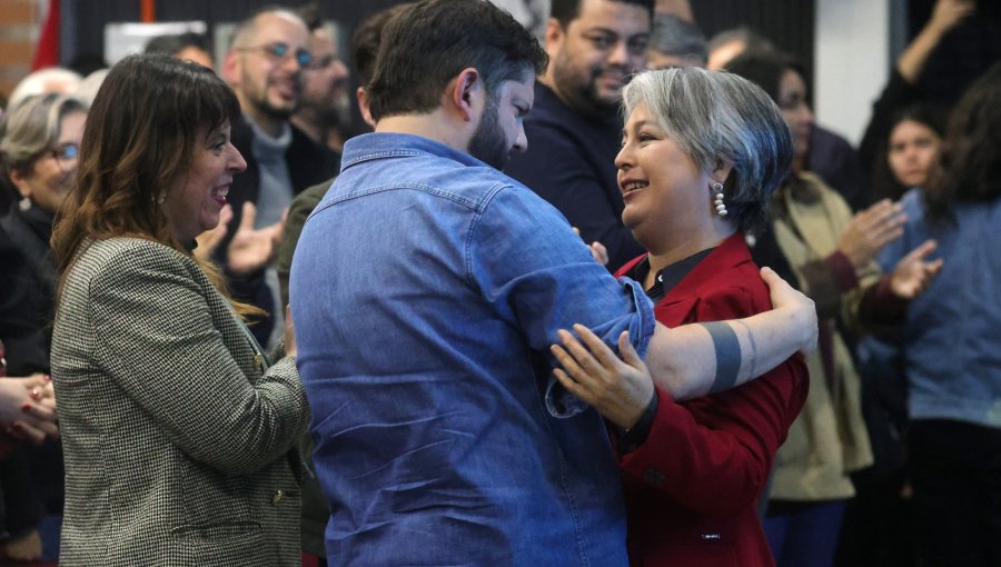 Encuesta Data Influye: 20% estima que Jara será la líder de la oposición y el 15% ve a Presidente Boric