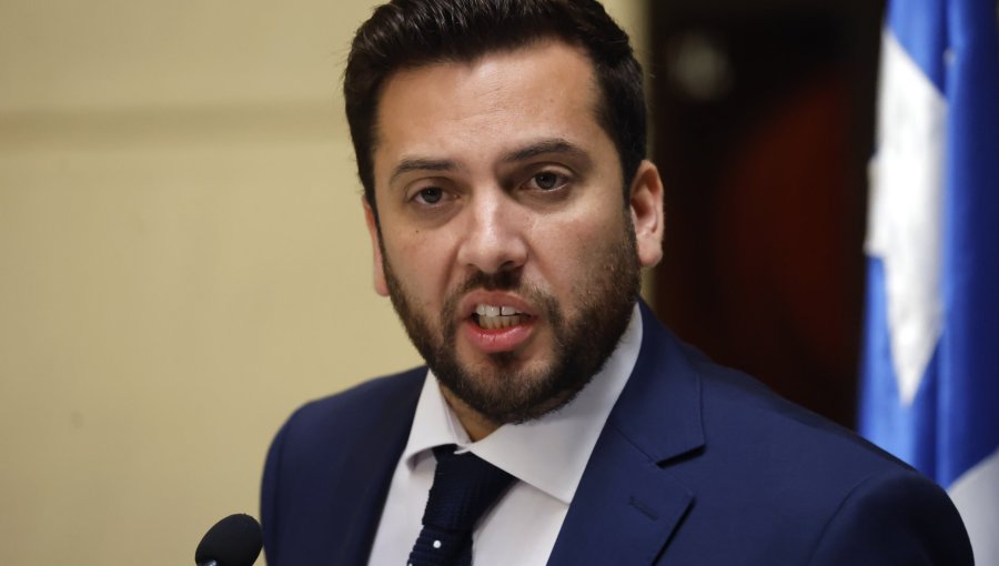 Raúl Soto: “Sería inédito que un presidente acepte imposiciones de un candidato que perdió”