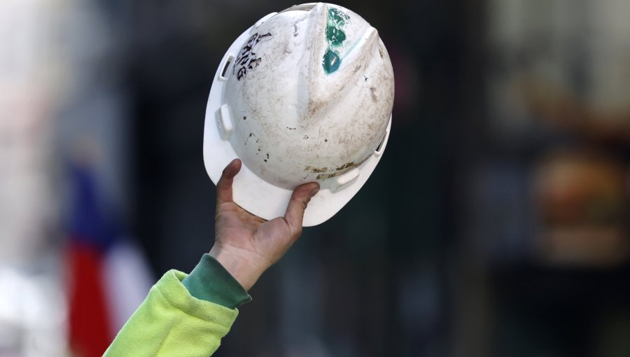 Gobierno concreta alza del salario mínimo a $539 mil con impacto en 900 mil personas