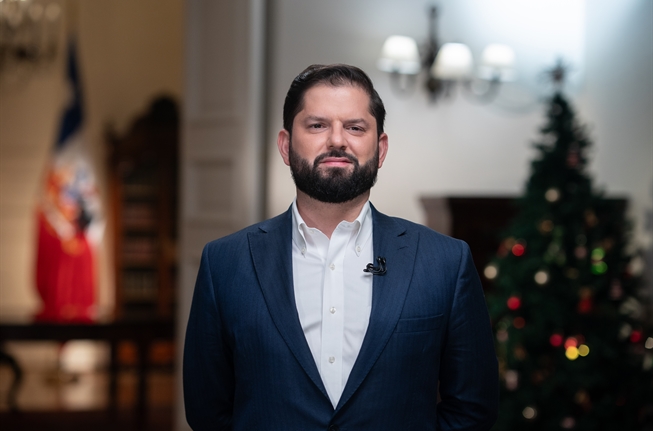 Presidente Boric condena acciones militares de EE.UU. en Venezuela y llama al diálogo internacional