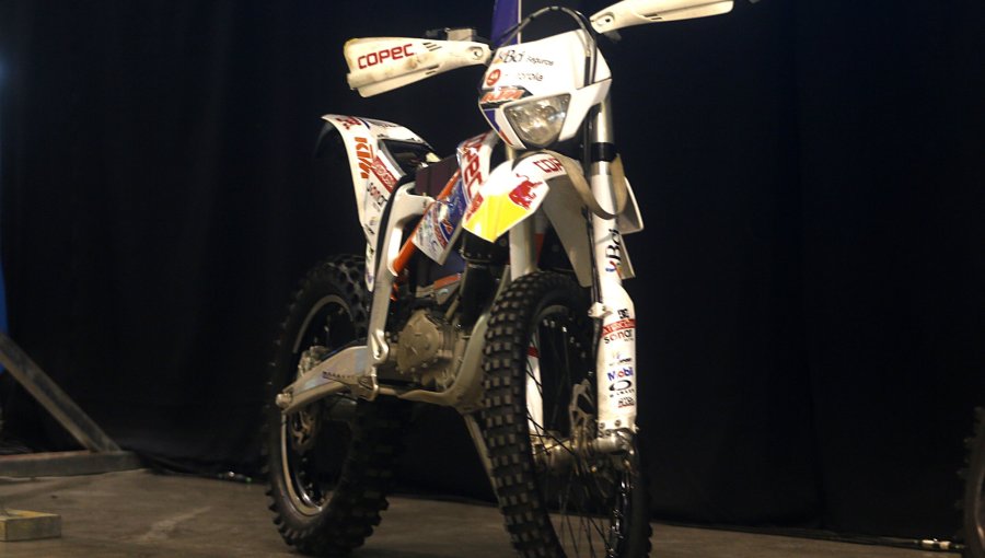 Debut sólido de Cornejo en el Dakar: top ten tras exigente primera etapa