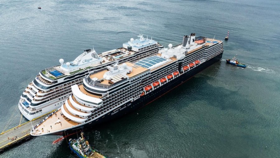 Renovado muelle Prat de Punta Arenas atendió doble escala de cruceros