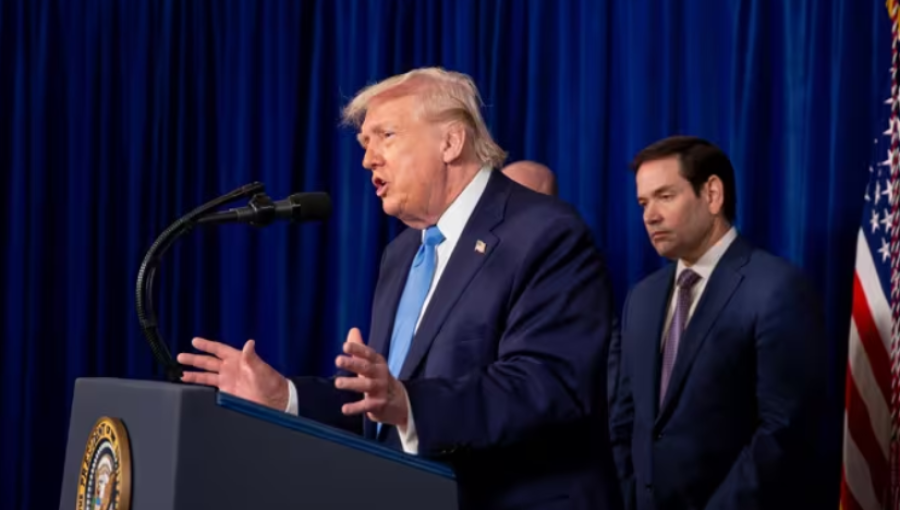 Trump asegura que EE.UU. podría reactivar la industria petrolera venezolana en menos de 18 meses