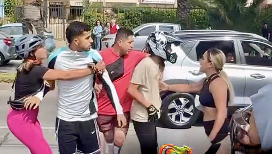 Zaguero de la UC protagoniza pelea a combos en Viña del Mar y video se vuelve viral: "Estábamos siendo atacados innecesariamente"