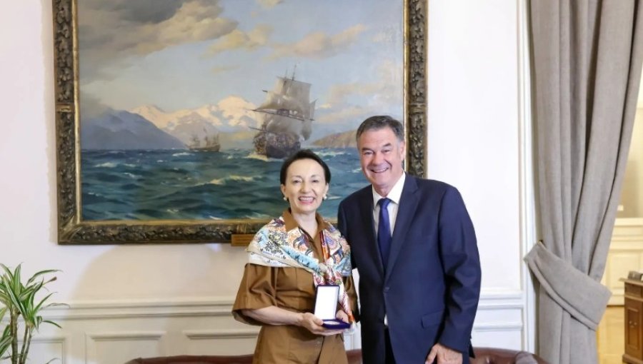 Presidentes de la Suprema y del Senado se reúnen y remarcan la importancia de profundizar el trabajo conjunto en materia legislativa