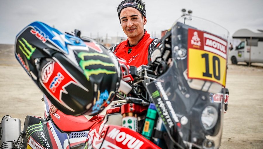 José Ignacio Cornejo se recupera y escala al octavo lugar en el Dakar