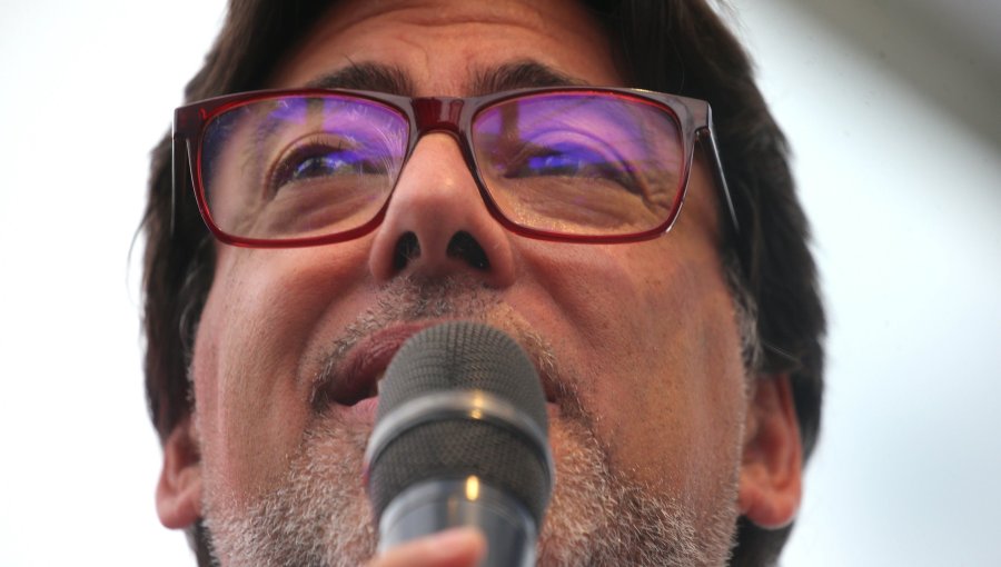 Daniel Jadue ahora arremete contra el Presidente Boric y lo acusa de "subordinarse" a Donald Trump y Estados Unidos