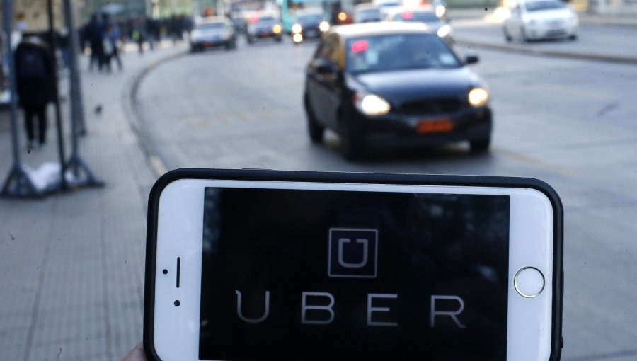 Fracasa licitación del registro electrónico exigido por la Ley Uber