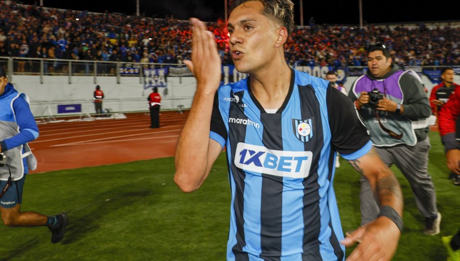 Carlo Villanueva refuerza a La Calera tras destacada campaña en Huachipato