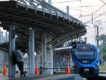 Editorial: El futuro de los trenes en Chile y la gran incógnita del futuro gobierno de Kast