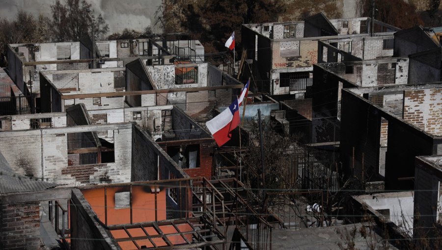 Vuelven a aplazar audiencia clave por causa que investiga origen del megaincendio que dejó 138 fallecidos en Viña y Quilpué