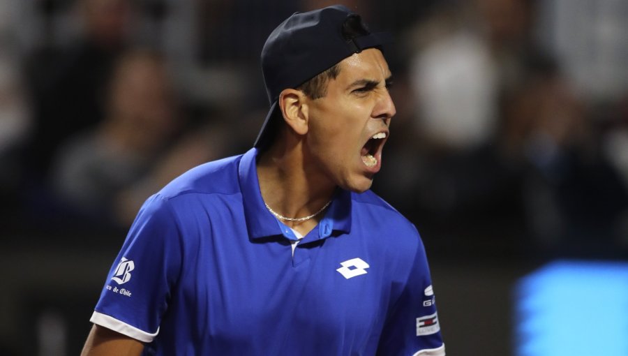 Alejandro Tabilo avanza a octavos de final del ATP de Auckland y recupera el número uno de Chile