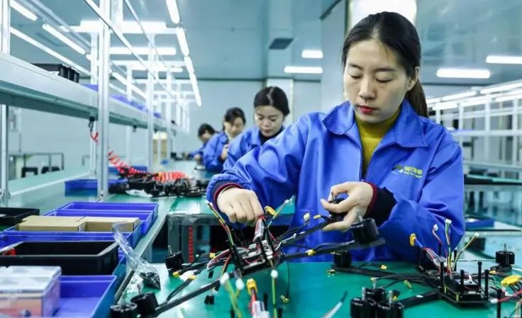 Cómo logró China el mayor superávit comercial de su historia a pesar de la guerra de aranceles de Trump