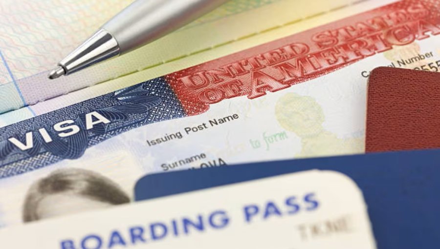 EE.UU. congela la tramitación de visas de inmigrantes para 75 países: Las naciones de América Latina que están en la lista
