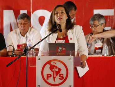 Partido Socialista citó reunión urgente por arremetida del Frente Amplio y Partido Comunista tras absolución de Crespo