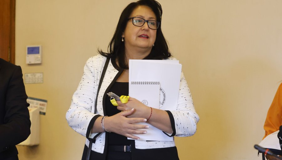 Contralora Dorothy Pérez recibe premio “Clapes UC-Alfonso Swett Opazo” por su labor en el sector público