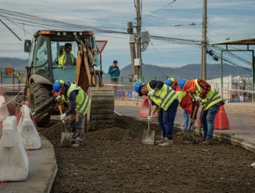 Dan inicio a 10 proyectos urbanos que reforzarán la seguridad y la conectividad en zonas afectadas por el megaincendio de 2024