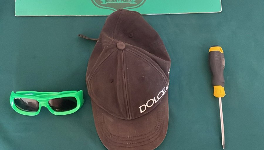 Detienen a tres adolescentes que intentaron robar al interior de una casa en Concón