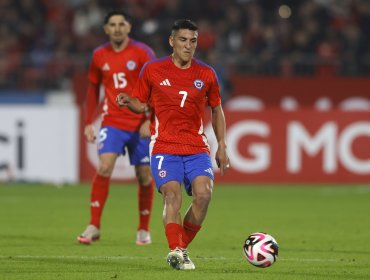 El equipo del chileno sigue firme en la lucha por ascender a la Premier League