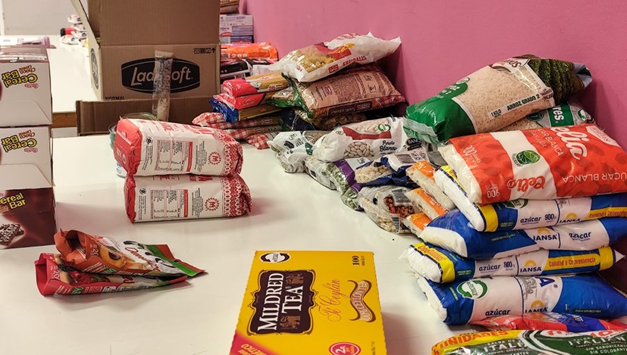 Valparaíso habilita centro de acopio para ayudar a damnificados de incendios en el sur