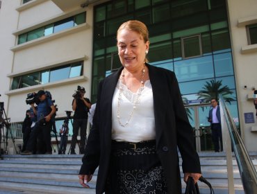 Corte Suprema deja pendiente la resolución de la apelación que hizo Ángela Vivanco a querella de capítulos