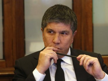 Tribunal acoge solicitud de la defensa de Manuel Monsalve y reabre investigación por presuntos delitos sexuales