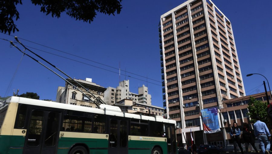 Gobierno Regional de Valparaíso inicia campaña solidaria para apoyar a las regiones de Ñuble y Biobío afectadas por incendios