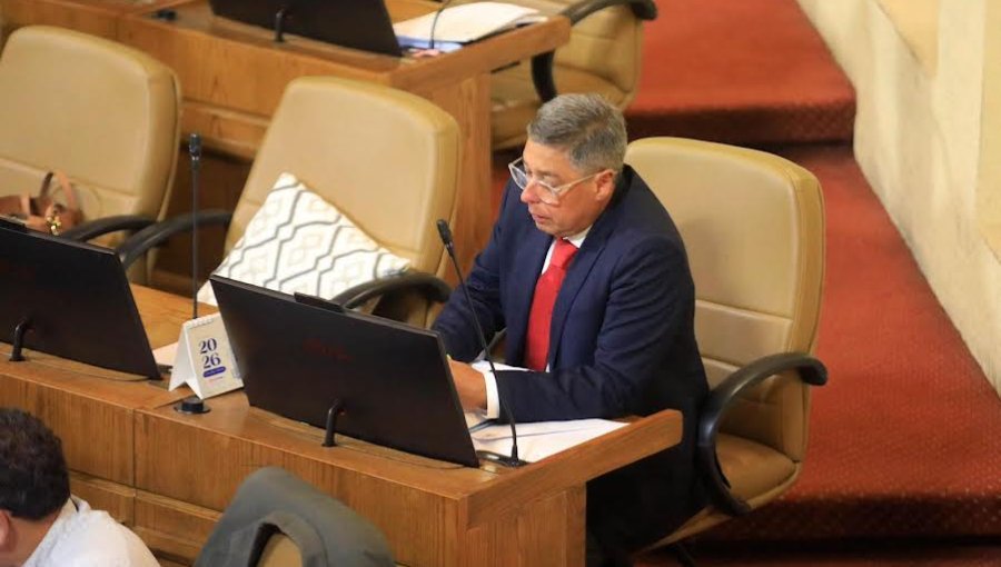 Diputado Barrios valora despacho a ley del reajuste al sector público: "Fortalece el Estado y reconoce el trabajo de sus funcionarios"