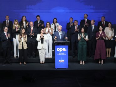 Kast encabeza cita con parlamentarios y futuros ministros en San Felipe para preparar su arribo a La Moneda