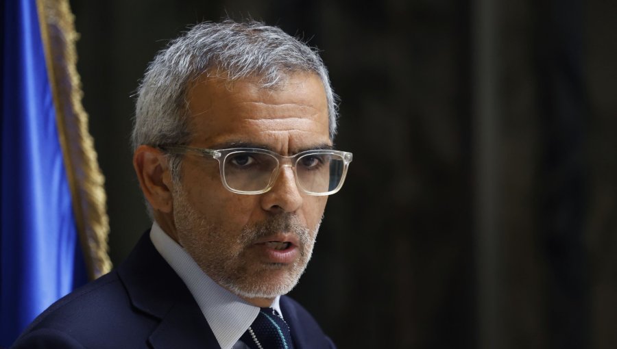 Ministro Cordero aseguró que entregarán al próximo gobierno "números a la baja" en delitos violentos y en ingresos irregulares