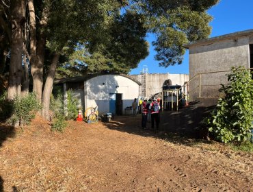 Essbio anunció corte de agua en Tomé por accidente de técnico en estanque: habría sido succionado por ducto