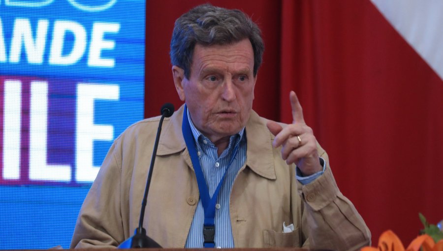 Larraín califica de "injustificadas" las críticas de Chile Vamos al gabinete de Kast y afirma que "están picados"