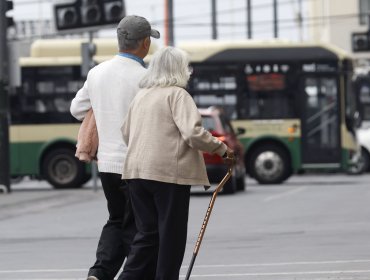 Cámara aprueba y despacha al Senado proyecto que rebaja las contribuciones a adultos mayores