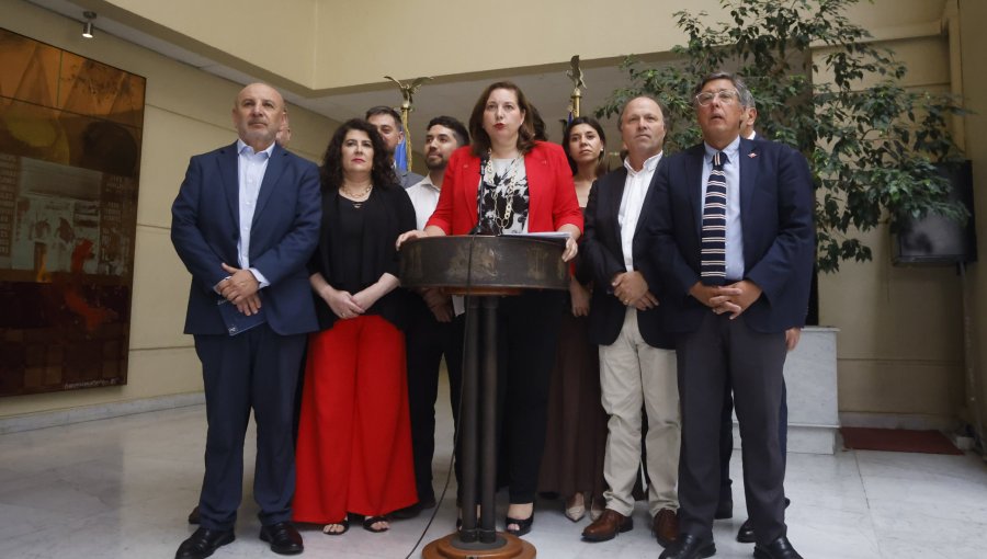 PS convoca a partidos del progresismo en medio del quiebre con el oficialismo