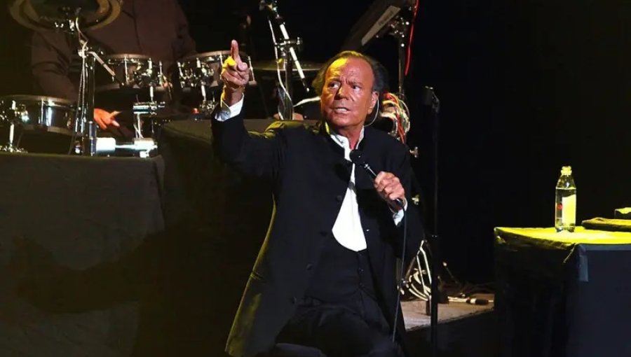 Fiscalía española archiva investigación contra Julio Iglesias por denuncias de abusos ante falta de jurisdicción