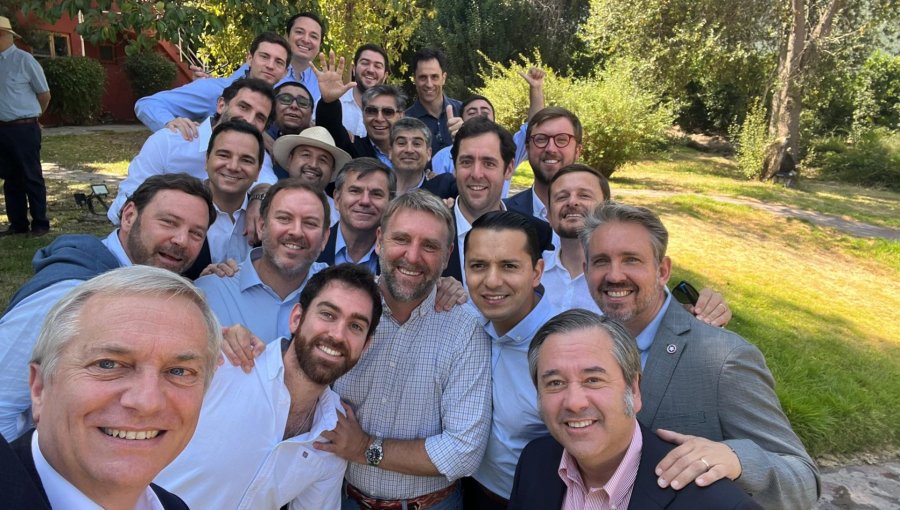 Con presencia de Kast: Republicanos finaliza cónclave en San Felipe con parlamentarios y algunos de los futuros ministros