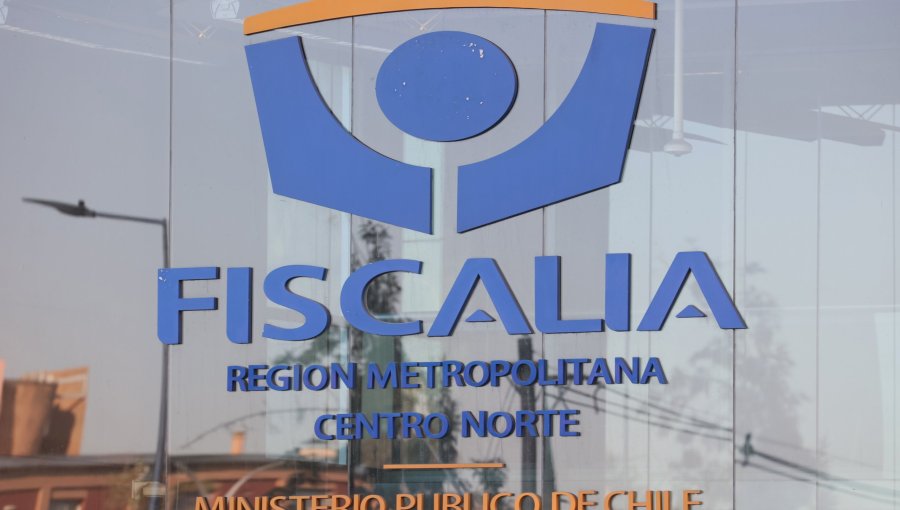 Abren investigación tras hallazgo de bolsa con aparentes restos de cocaína en un baño de la Fiscalía Centro Norte