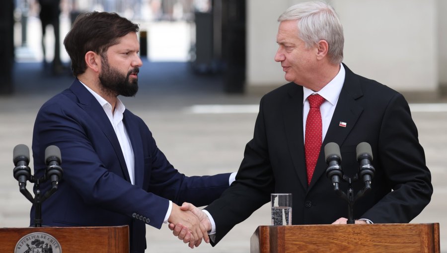 Presidencia abre licitación por $100 millones para la transmisión del cambio de mando del 11 de marzo