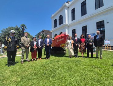 Cierran en Valparaíso exitoso proyecto de rescate patrimonial del histórico bote que permitió la primera travesía a remo del Paso Drake