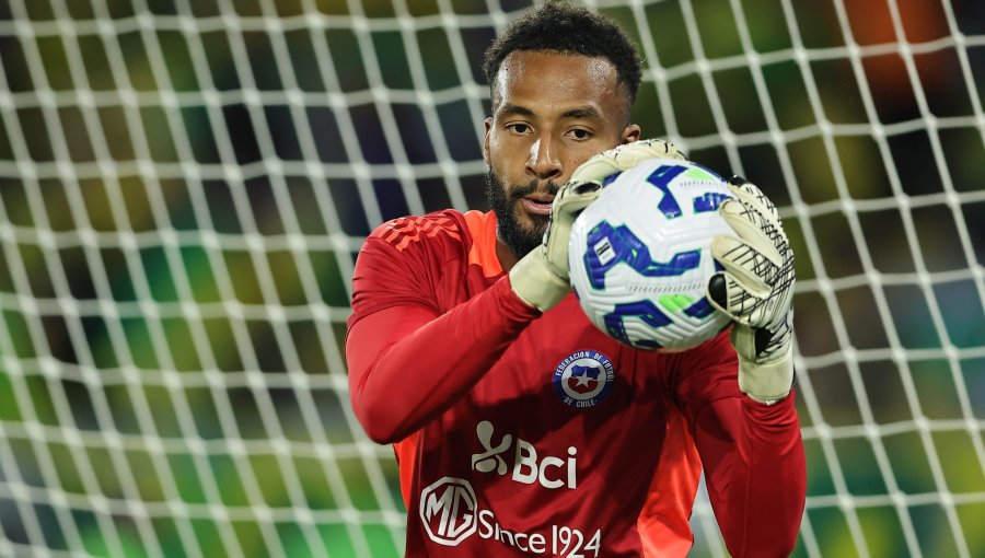 Vigouroux fue titular, pero Swansea cayó ante Hull en la Championship