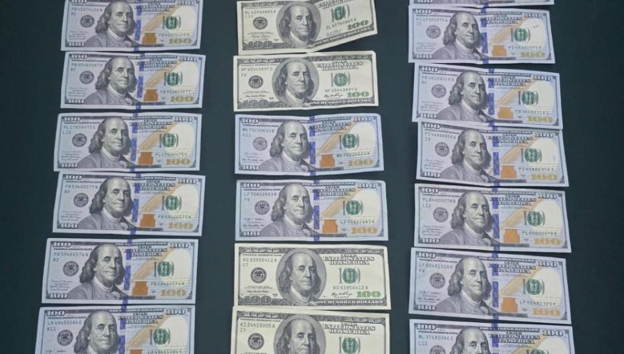 Carabineros detiene a estafador que robó $3 mil dólares a turistas en el centro de Santiago