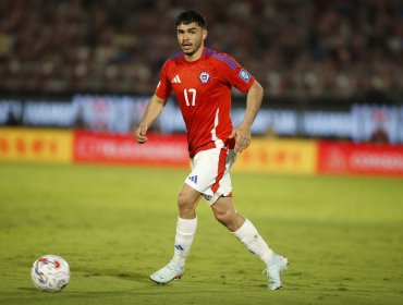 Medios españoles destacan a Gabriel Suazo en triunfo del Sevilla ante Athletic