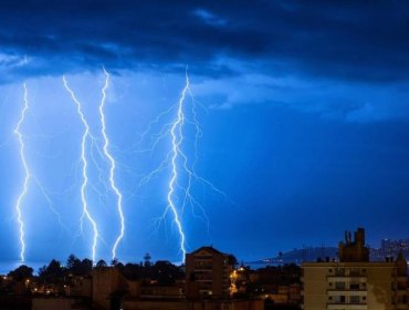Senapred declara alerta temprana preventiva en la Región de Valparaíso por tormentas eléctricas