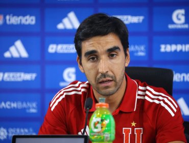 La U tropieza fuerte en la Noche Crema, pero Meneghini apunta al estreno ante Audax Italiano