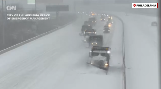 Tormenta de nieve y hielo deja mas de una decena de muertos y cientos de miles sin luz en Estados Unidos