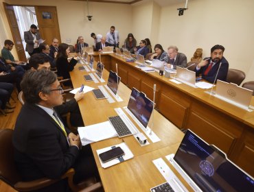 Comisión de Gobierno Interior de la Cámara aprueba en general la reforma al sistema político y posterga votación clave para marzo