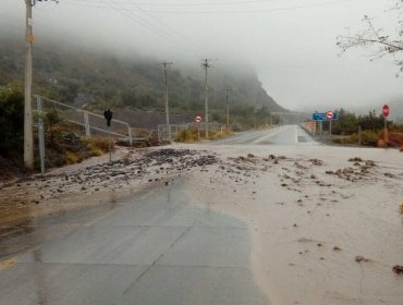 Inestabilidad climática obliga a suspender el tránsito internacional en Los Libertadores